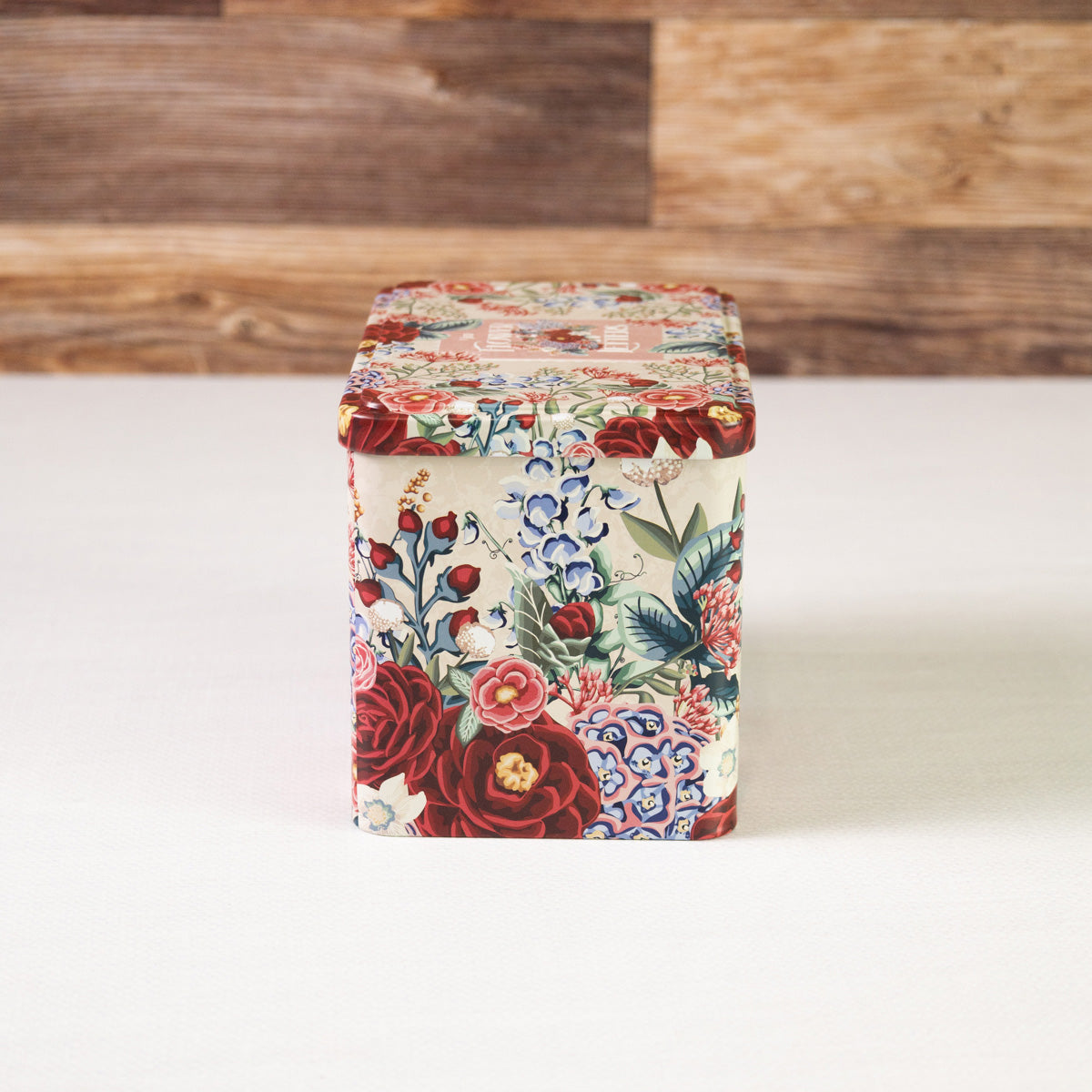 The Camellia Grace Tin